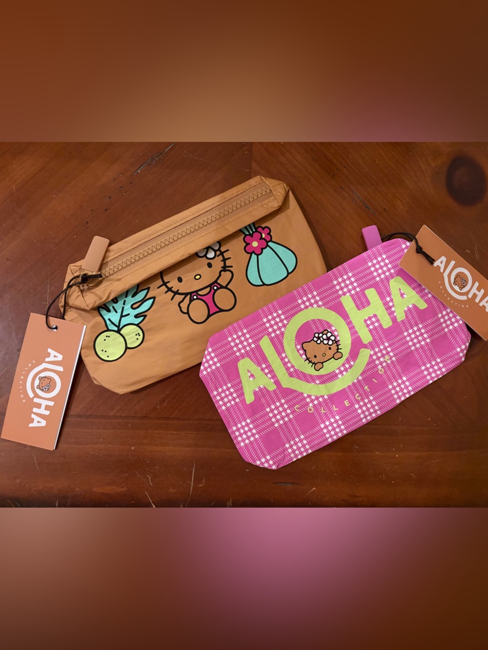 Aloha collection x Hello Kitty exclusive mini pouch set of 2- NWT